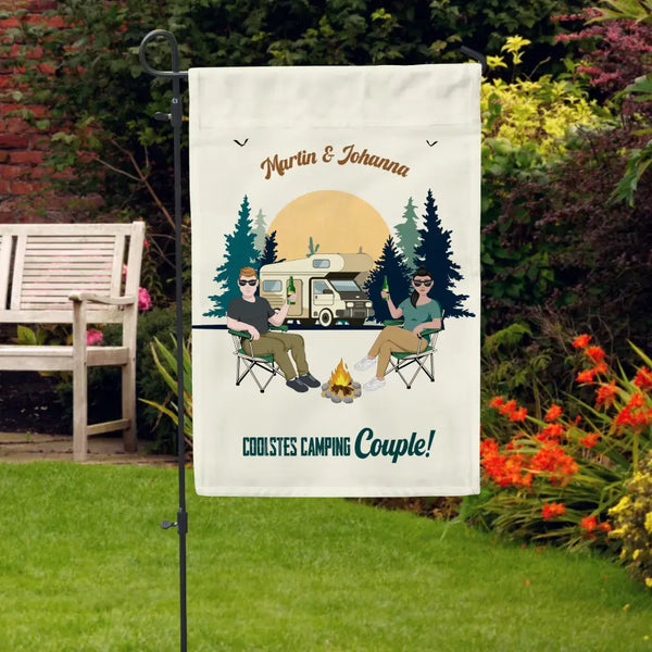 Camping Couple - Paar-Gartenflagge