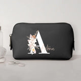 schwarze PU Kosmetiktasche 0,75 Liter klein mit Initiale und Name personalisiert von Love & Faith