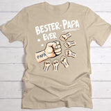 beiges T-Shirt personalisiert mit Bester Papa ever und Kindernamen Geschenk zum Vatertag von Love & Faith