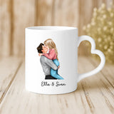 Weiße Tasse mit Herzhenkel und personalisiertem Namen – romantische Geschenkidee von Love & Faith
