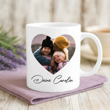 Weiße Tasse mit personalisiertem Spruch und Namen – individuelle Geschenkidee von Love & Faith