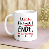 Weiße Tasse mit personalisiertem Spruch und Namen – individuelle Geschenkidee von Love & Faith