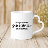 Weiße Tasse mit Herzhenkel und personalisiertem Namen – romantische Geschenkidee von Love & Faith