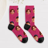 Personalisierte Socken mit euren Gesichtern im Cartoon Stil zum Valentinstag von Love & Faith