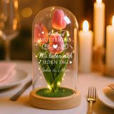 Personalisierte Ewige Tulpe im Glas "Scheiß auf Muttertag" als Muttertagsgeschenk gefertigt von Love & Faith