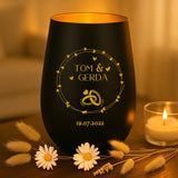 schwarz goldenes Windlicht mit Namen und Jahrestag personalisiert von Love & Faith