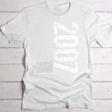 Personalisiertes T-Shirt mit Geburtstag mit Limited Edition in weiß mit eigenem Design gedruckt von Love & Faith