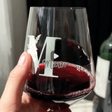 Blume - Personalisiertes Weinglas mit Initiale und Namen für Dich und deine Freundinnen