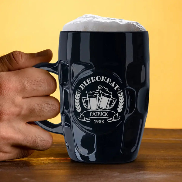 Bierokrat - Individueller Bierkrug (schwarz)