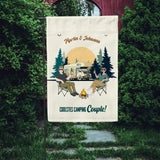 Camping Couple - Paar-Gartenflagge