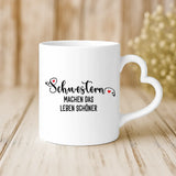 Weiße Tasse mit Herzhenkel und personalisiertem Namen – romantische Geschenkidee von Love & Faith