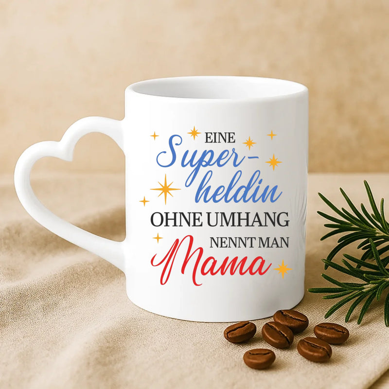 Weiße Tasse mit Herzhenkel und personalisiertem Namen – romantische Geschenkidee von Love & Faith