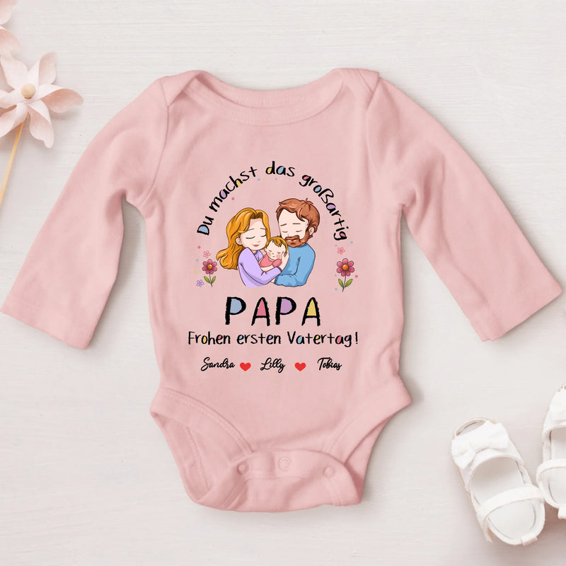 babypink langarm Babybody zum Vatertag mit Familienzeichnung und Namen - Papa Geschenk von Love & Faith
