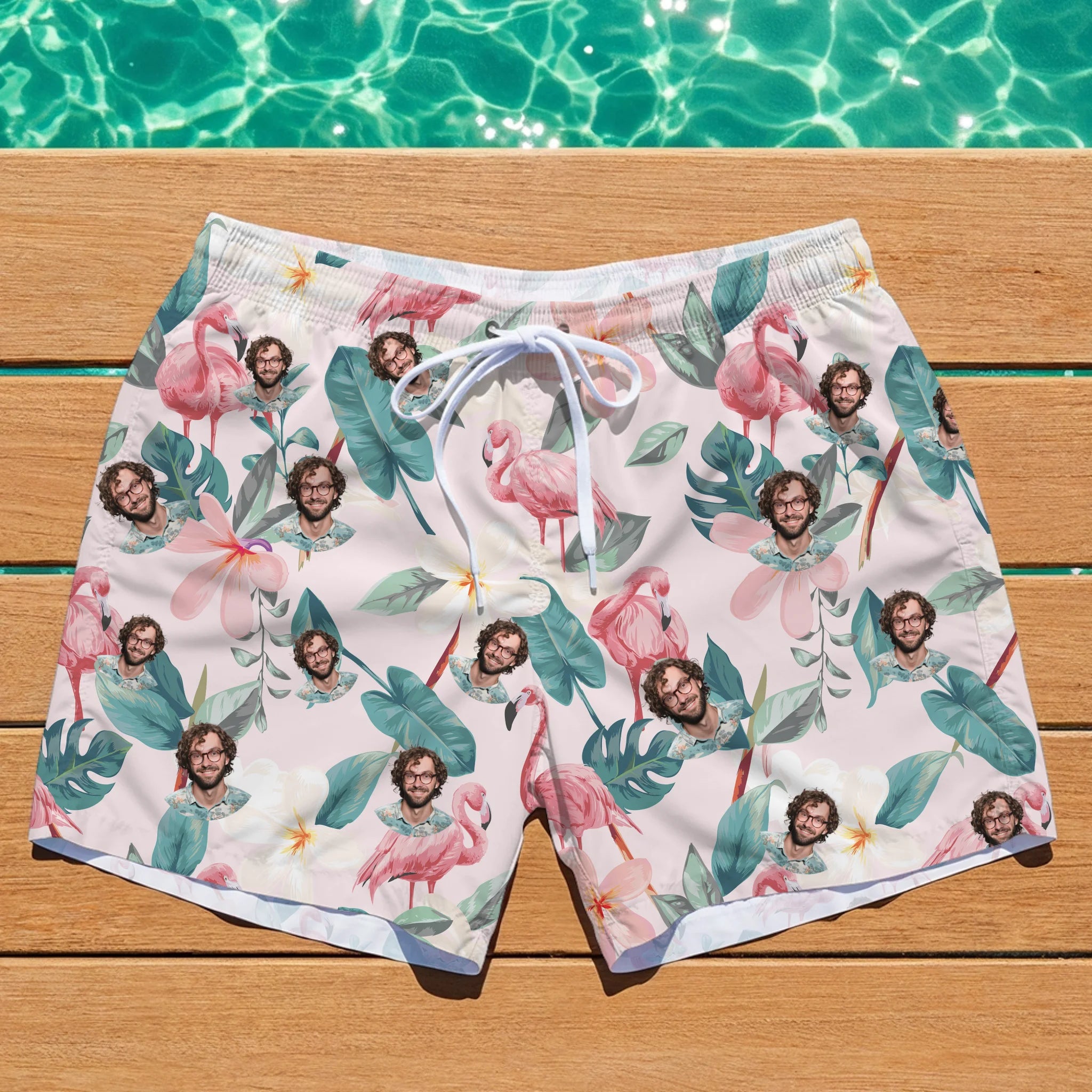 Personalisiert Bedruckte Badeshort mit deinem Motiv bedruckt von Love & Faith