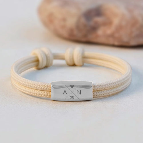 sandfarbenes Segeltau Armband mit persönlicher Namensgravur und Jahrestag von Love & Faith