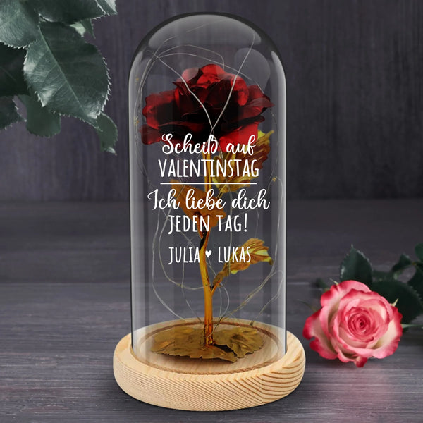 Ewige Rose "Scheiß auf Valentinstag" in der Glaskuppel mit LED Licht personalisiert als Geschenk für Partner zum Anti-Valentinstag von Love & Faith