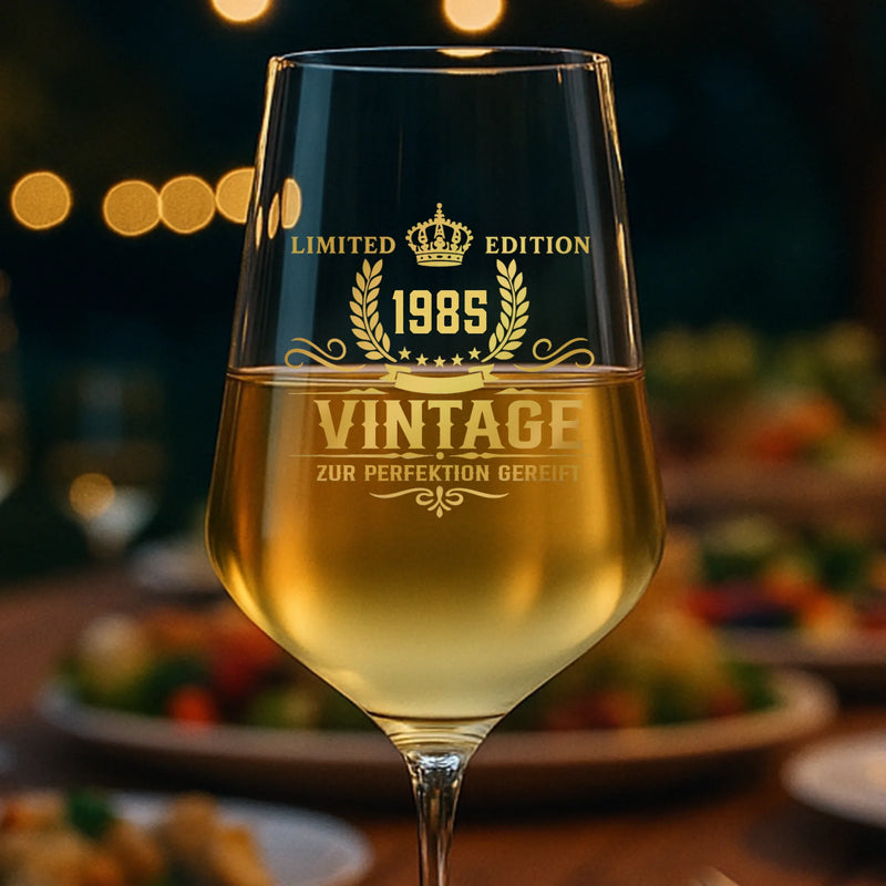 Personalisiertes Weinglas zum Geburtstag mit Jahreszahl – Vintage