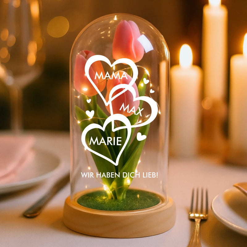 Ewige Tulpe im Glas LED Deko mit gedruckten Herzen mit Namen - personalisierte Geschenkidee von Love & Faith