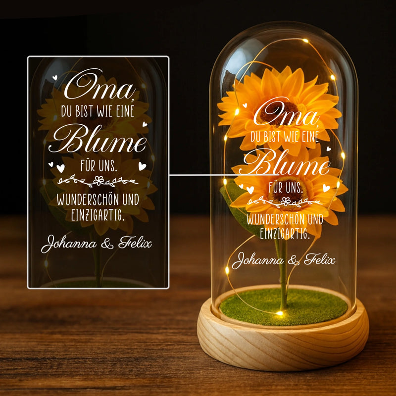 Ewige Sonnenblume "Oma" in der Glaskuppel mit LED Licht personalisiert als Geschenk für Oma von Love & Faith