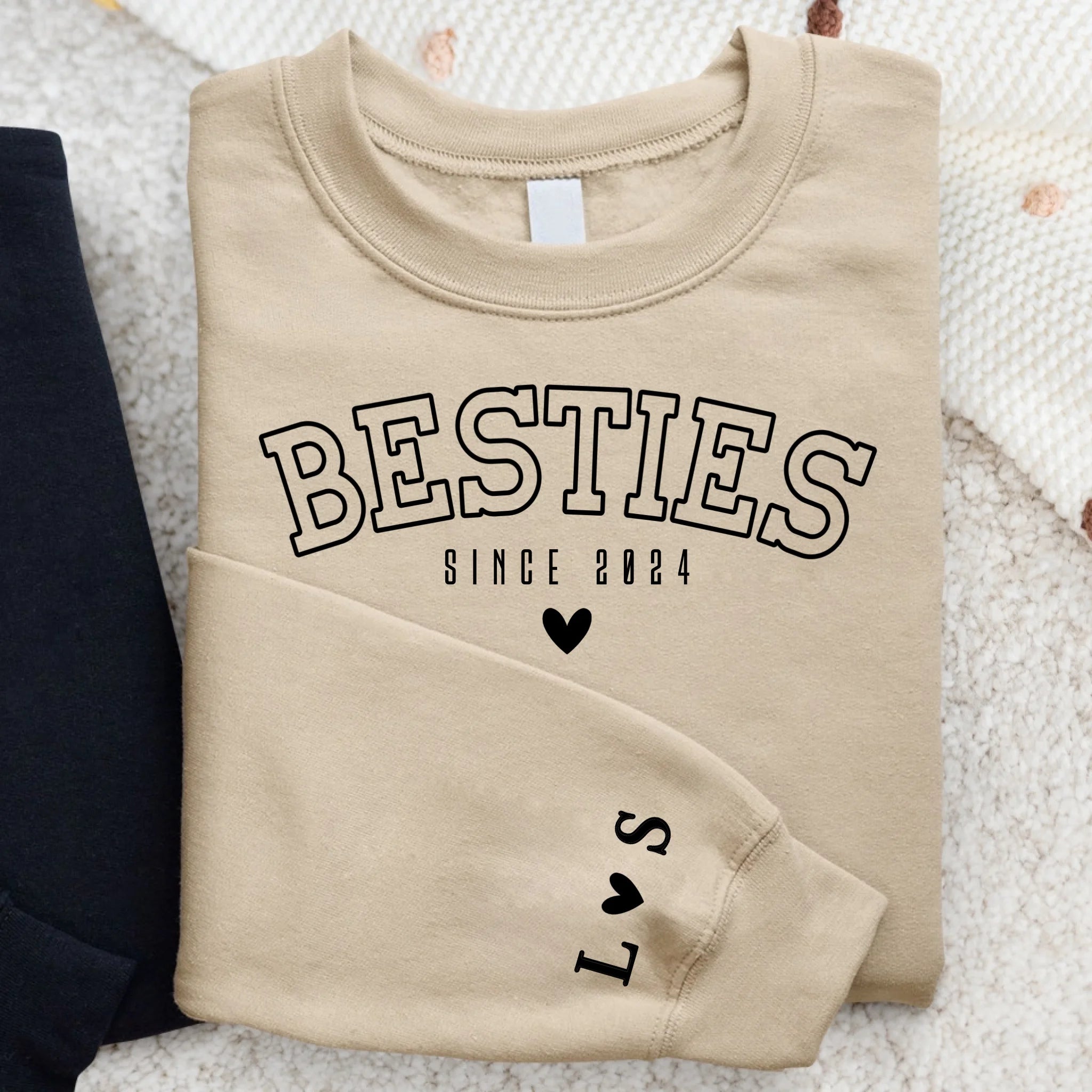 Besties forever - Personalisierter Premium Sweater für Freundinnen und Schwestern