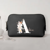 schwarze PU Kosmetiktasche 0,75 Liter klein mit Initiale und Name personalisiert von Love & Faith