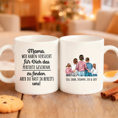 Weiße Tasse mit personalisiertem weihnachtlichem Spruch und Namen – individuelle Geschenkidee von Love & Faith