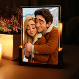 Leuchtender LED Aufsteller zum Valentinstag mit Holzsockel mit eigenen Namen und Daten personalisieren mit Love & Faith