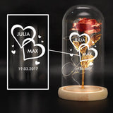 Ewige Rose mit Namen als Partnergeschenk in der Glaskuppel mit LED Licht personalisiert von Love & Faith