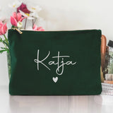 Personalisierte Samt grün silber Kosmetiktasche für MakeUp und Kosmetika mit Namen von Love & Faith