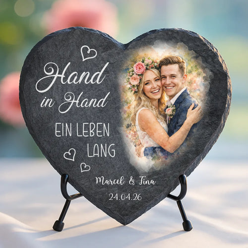 Personalisiertes Schieferherz für Paare zur Hochzeit Hand in Hand