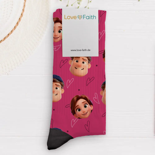 Personalisierte Socken mit euren Gesichtern im Cartoon Stil zum Valentinstag von Love & Faith