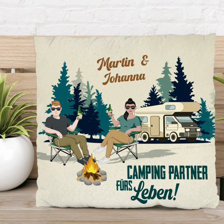 Personalisiertes Kissen mit Camper-Illustration  und Name - Geschenkidee für Camping Fans von Love & Faith